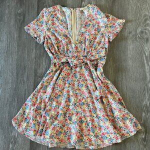NWT Lovely Day Floral Multicolor V-Neck Rayon Mini Dress Tie Waist Women's S